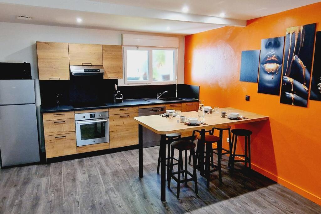 Maison, 4 A 6 Pers, Clim, Parking Prive, 2 Chambres Ажан Екстериор снимка